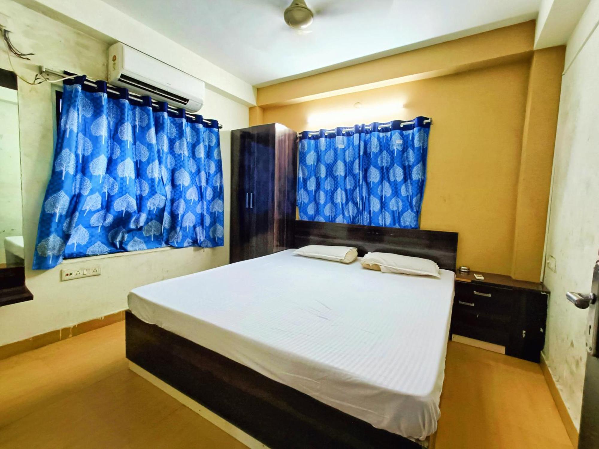 Rest Inn Hotel Newtown Road Near Tata Medical Колката Екстериор снимка